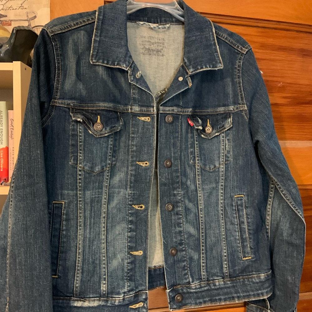 Classic Levi’s jean jacket